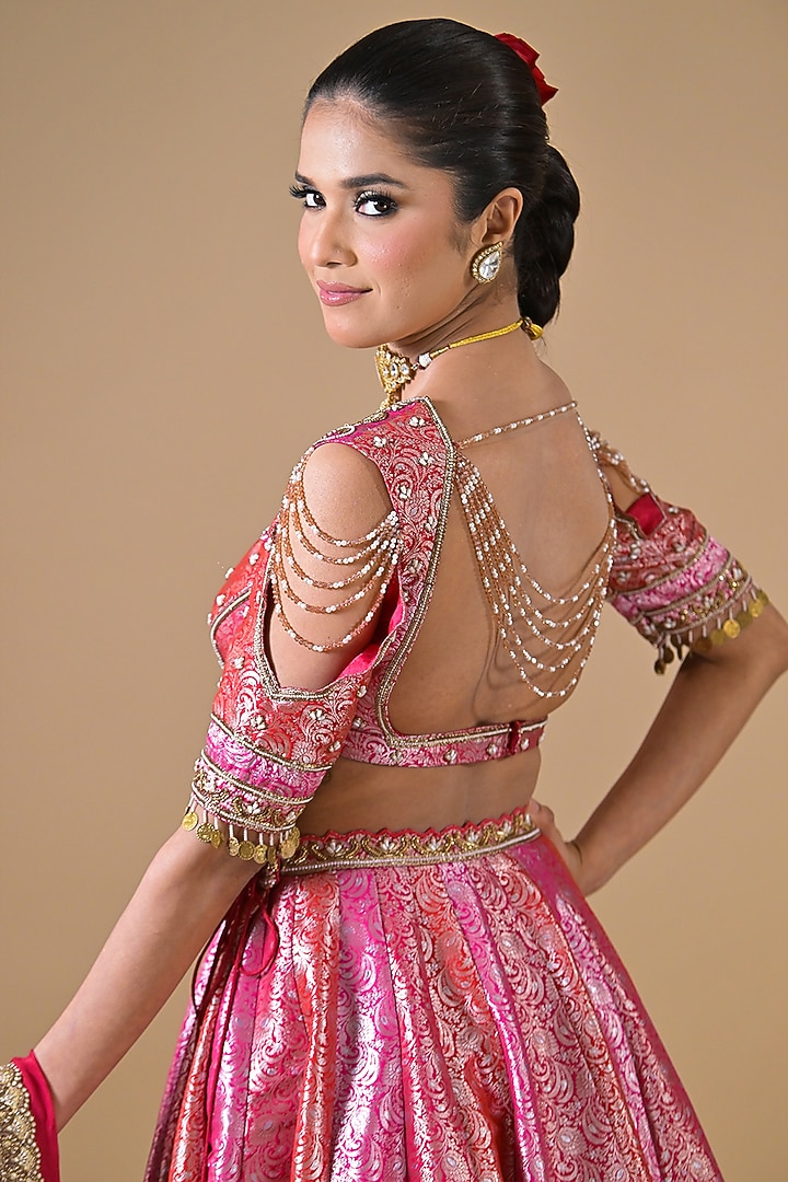 Gajri Pink Banarasi Silk Cutdana Hand Embroidered Wedding Lehenga Set by Label Nilansha Jain at Pernia's Pop Up Shop