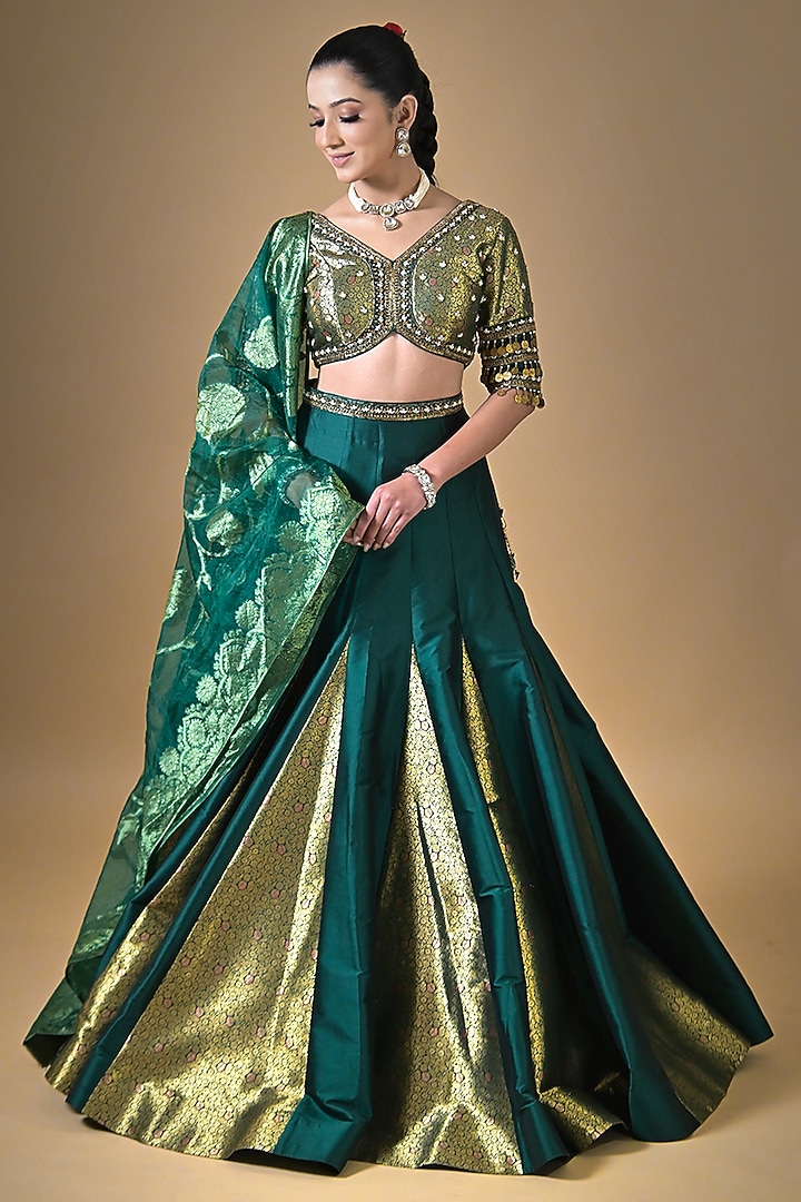 Bottle Green Banarasi Silk Dabka Embroidered Wedding Lehenga Set by Label Nilansha Jain at Pernia's Pop Up Shop