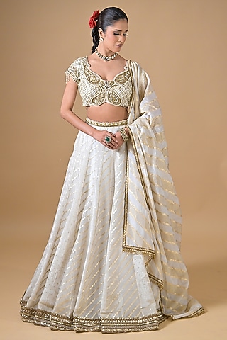 Off-White Banarasi Silk Cutdana Embroidered Lehenga Set by Label Nilansha Jain