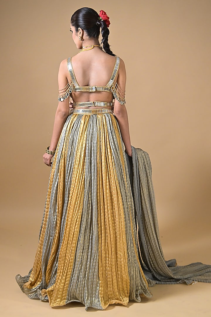 Gold & Silver Imported Crinkled Tissue Mirror Embellished Wedding Lehenga Set by Label Nilansha Jain at Pernia's Pop Up Shop