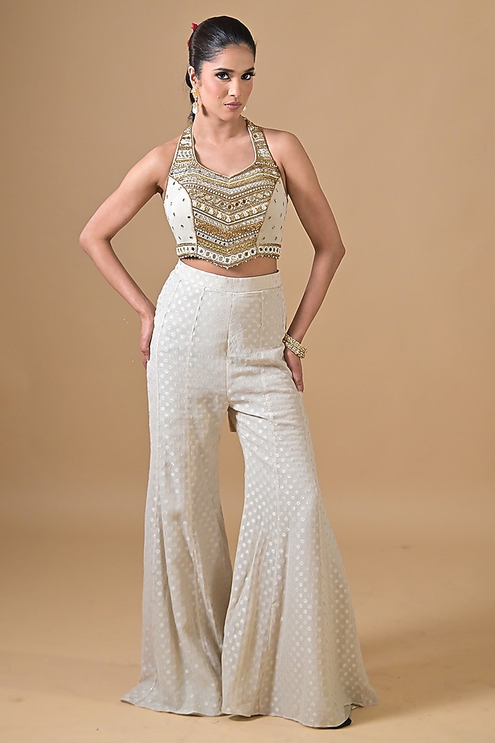 Off-White Banarasi Georgette Gharara Set by Label Nilansha Jain at Pernia's Pop Up Shop