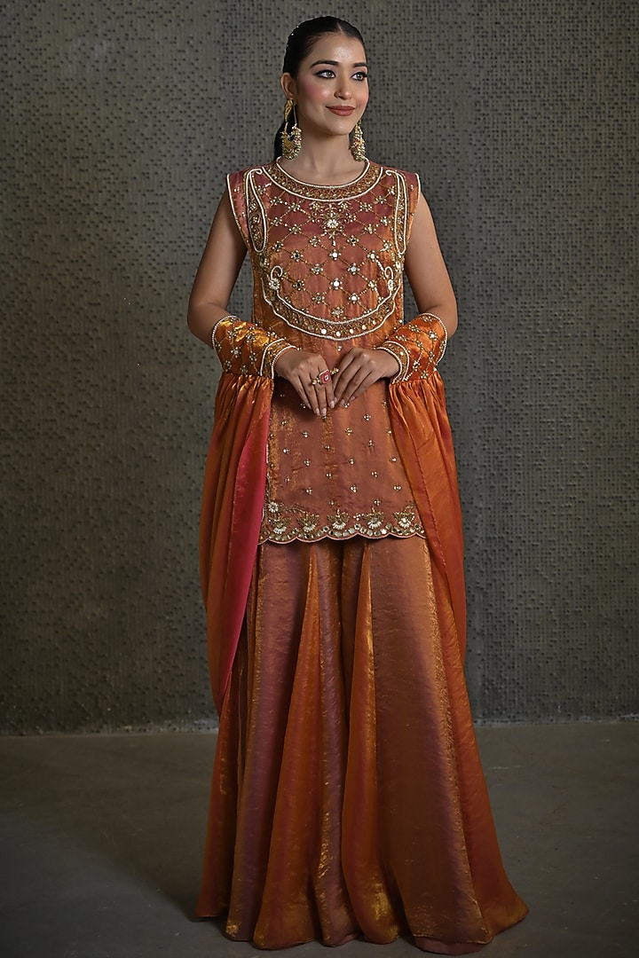 Pink Imported Tissue Gharara Set by Label Nilansha Jain at Pernia's Pop Up Shop