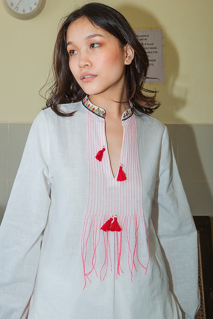 White Embroidered Tunic by Nika at Pernia's Pop Up Shop