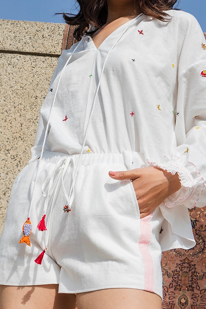 White Handwoven Cotton Embroidered Shorts by Nika at Pernia's Pop Up Shop