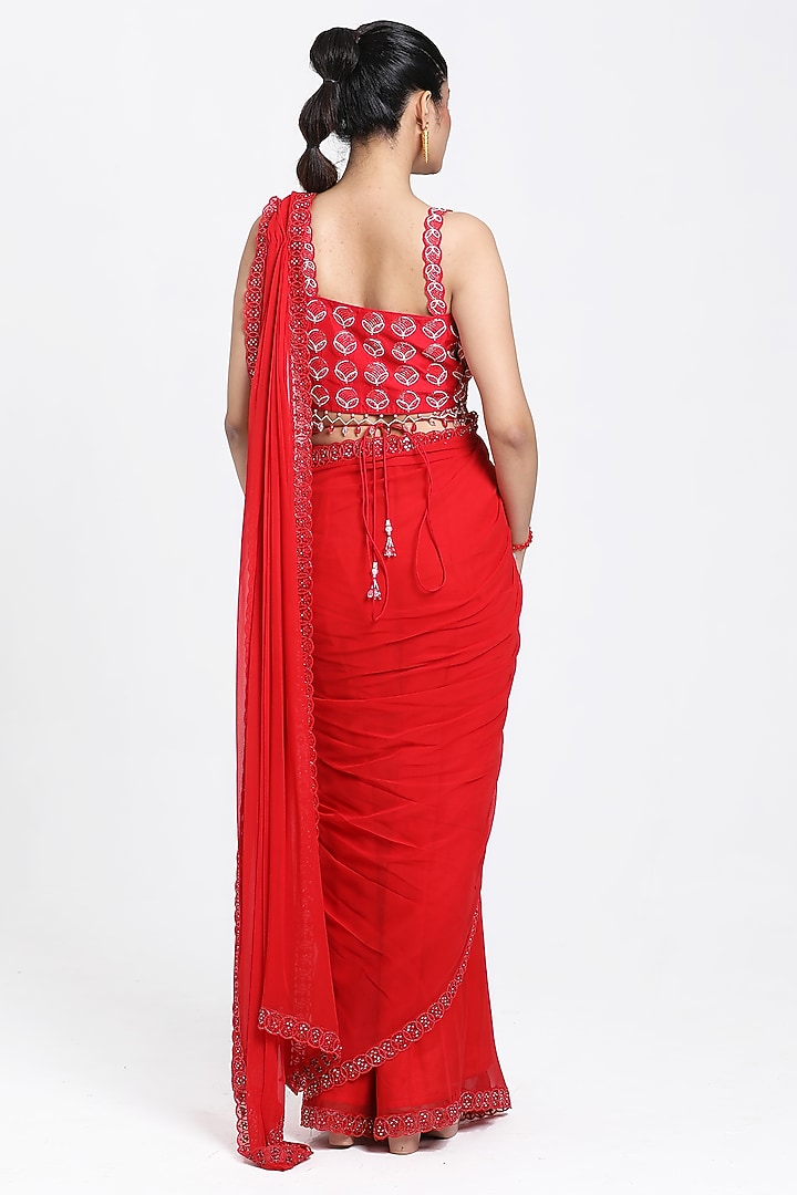 Red Georgette Cutdana Embroidered Draped Wedding Saree Set by NITISHA  KASHYAP at Pernia's Pop Up Shop