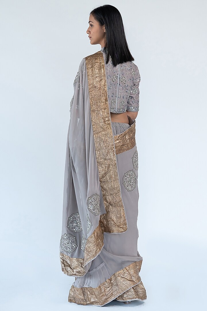 Grey Georgette Wedding Saree Set by Nikita Vishakha at Pernia's Pop Up Shop