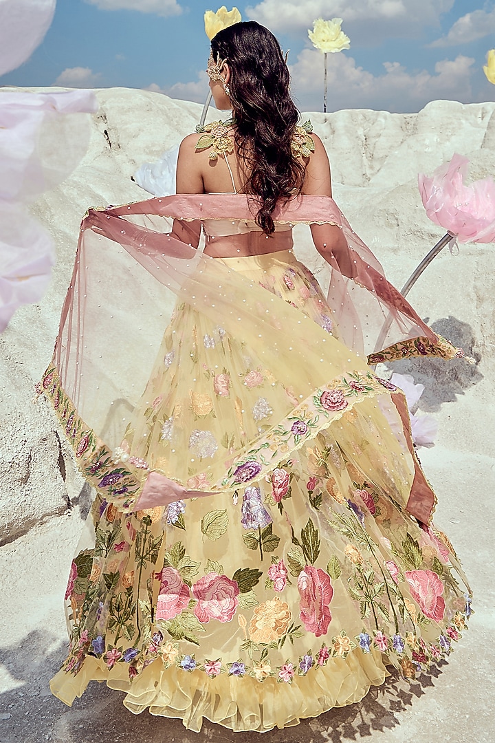 Pastel Yellow Raw Silk & Net Embroidered Wedding Lehenga Set by Nikita Vishakha at Pernia's Pop Up Shop