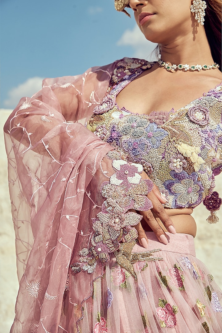 Pastel Lilac Organza & Jacquard Embroidered Wedding Lehenga Set by Nikita Vishakha at Pernia's Pop Up Shop