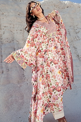 Lilac Georgette Printed & Embroidered Kaftan Set by Nikita Vishakha