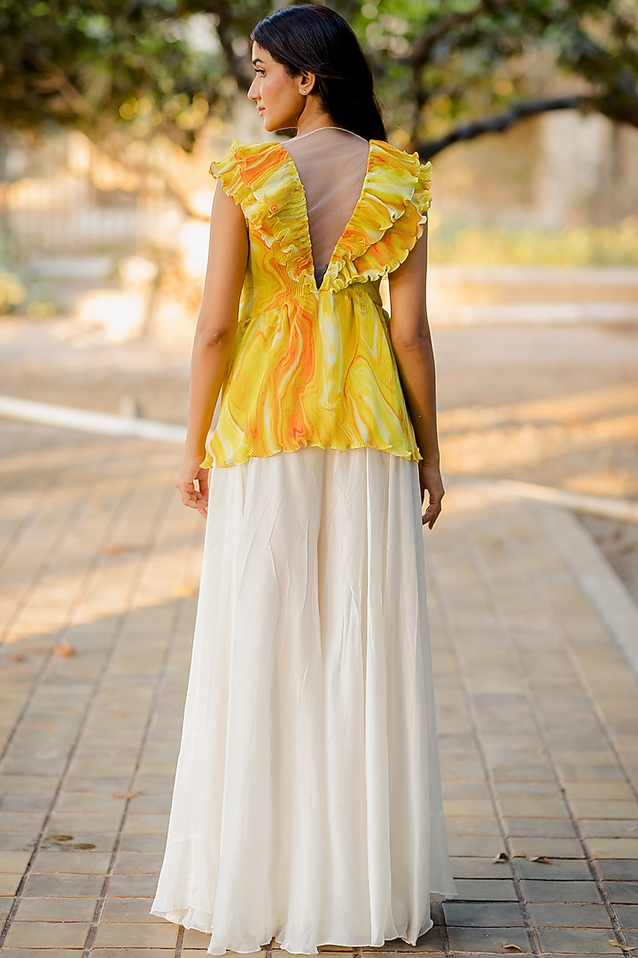 White Organza Gharara Pant Set by Nikita Vishakha at Pernia's Pop Up Shop