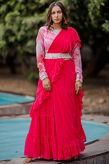 Dark Pink Dori Embroidered Party Wear Saree Set by Nikita Vishakha at Pernia's Pop Up Shop