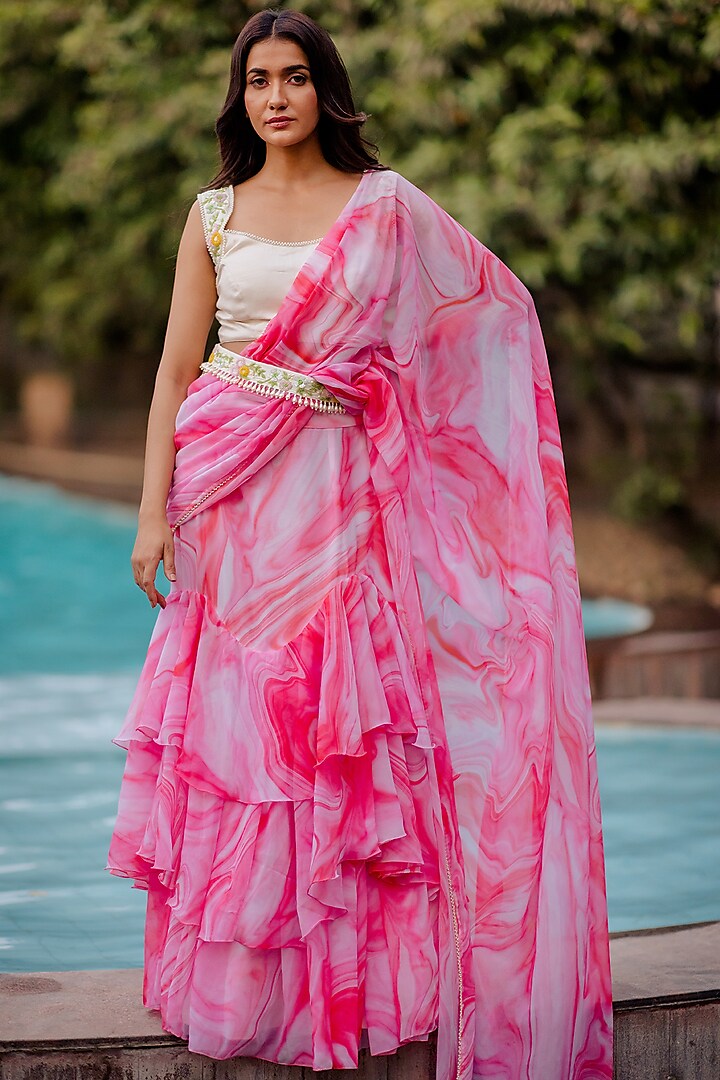 Pink Glass Beads Embroidered Saree Set by Nikita Vishakha at Pernia's Pop Up Shop