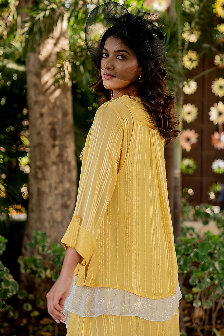 Yellow Lurex Layered Kurta Set by Nikita Vishakha at Pernia's Pop Up Shop