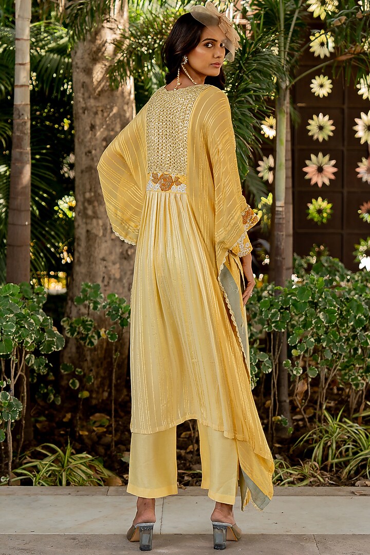 Yellow Raw Silk Thread Embroidered Kaftan Set by Nikita Vishakha at Pernia's Pop Up Shop