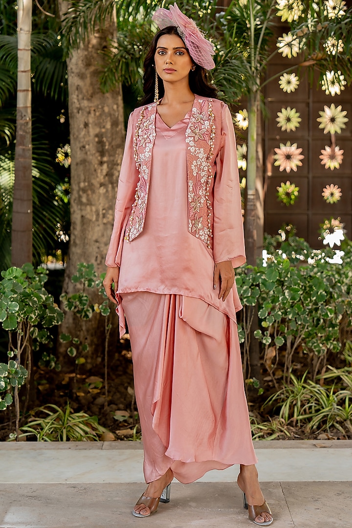 Pink Crepe Draped Skirt Set by Nikita Vishakha at Pernia's Pop Up Shop