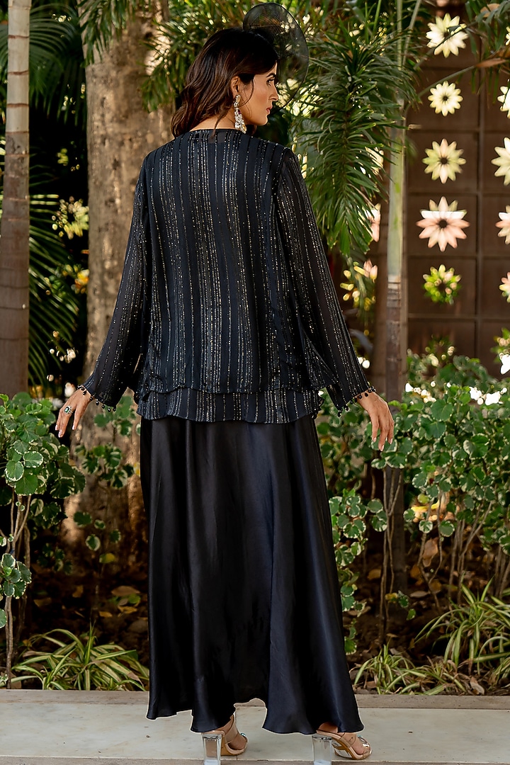Ash Grey Lurex Pick-Up Skirt Set by Nikita Vishakha at Pernia's Pop Up Shop