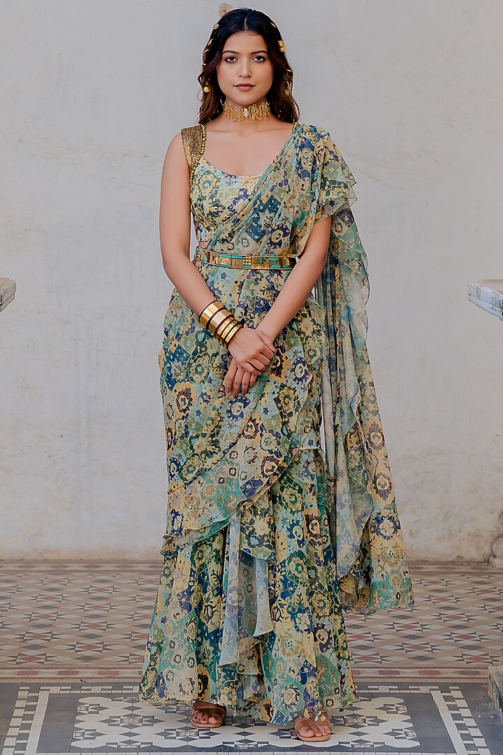 Green Georgette & Net Printed Ruffled Draped Wedding Saree Set by Nikita Vishakha at Pernia's Pop Up Shop