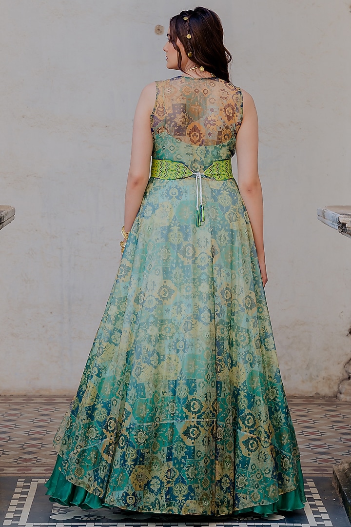 Green Ombre Organza Party Wear Gown With Cape & Belt by Nikita Vishakha at Pernia's Pop Up Shop