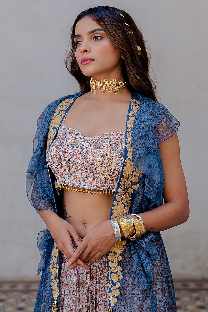 White Printed Skirt Set by Nikita Vishakha at Pernia's Pop Up Shop