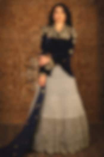 Pearl White Hand Embroidered Wedding Lehenga Set by Nikita Vishakha at Pernia's Pop Up Shop