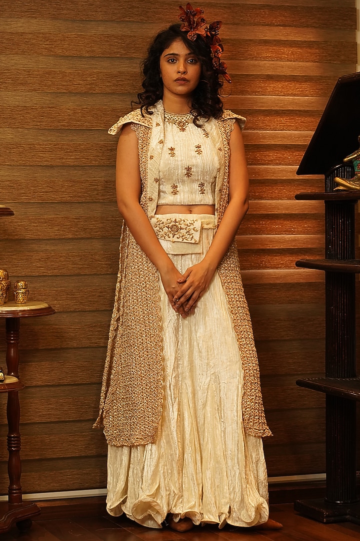 Pearl White Hand Embroidered Jacket Wedding Lehenga Set by Nikita Vishakha at Pernia's Pop Up Shop