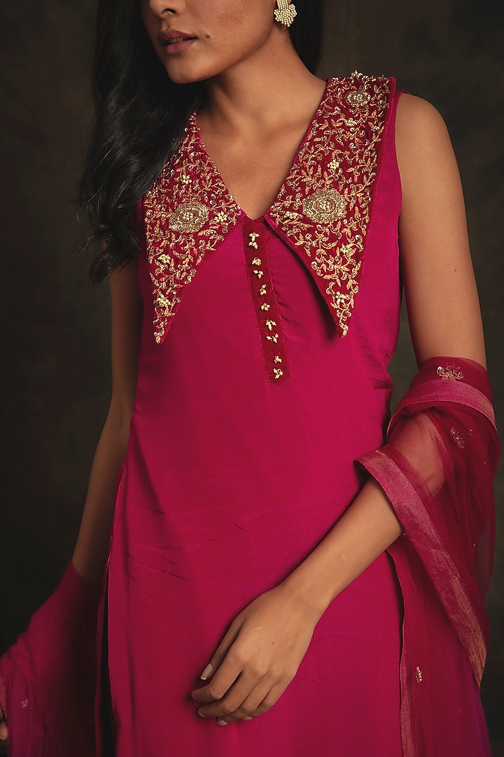 Ruby Pink Wedding Sharara Set In Golden Mesh by Nikita Vishakha at Pernia's Pop Up Shop