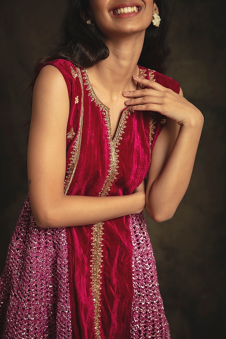 Ruby Pink Velvet Dhoti Set by Nikita Vishakha at Pernia's Pop Up Shop