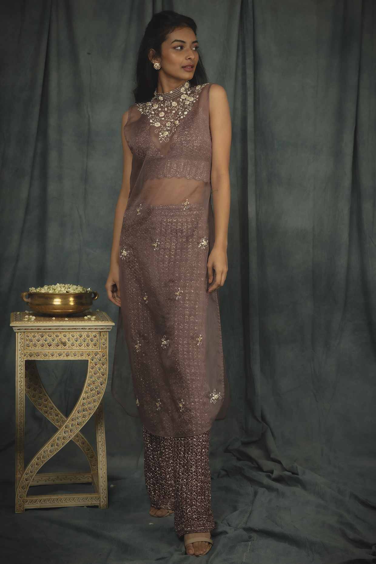 Soft Lilac Hand Embroidered Tunic Set by Nikita Vishakha at Pernia's Pop Up Shop