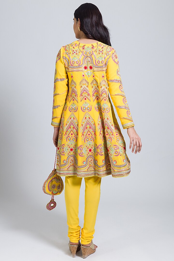 Yellow Georgette Thread Hand Embroidered Flared Kurta Set by NIMA FASHIONS at Pernia's Pop Up Shop
