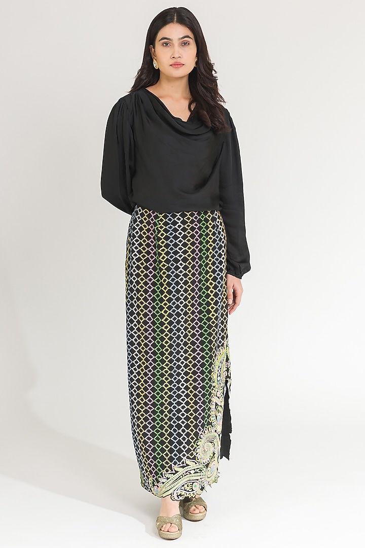 Multi-Colored Thread Hand Embroidered Skirt Set by NIMA FASHIONS