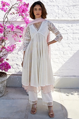 White Organza Embroidered Anarkali Set by Label Nimbus