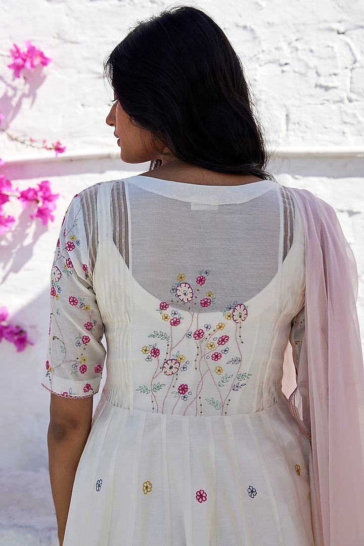 White Embroidered Angrakha Party Wear Anarkali Set by Label Nimbus at Pernia's Pop Up Shop