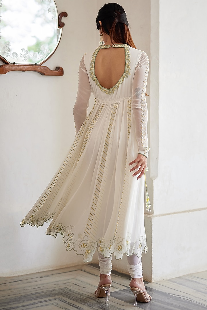 Ivory CHiffon Hand Embroidered Wedding Anarkali Set by Label Nimbus at Pernia's Pop Up Shop
