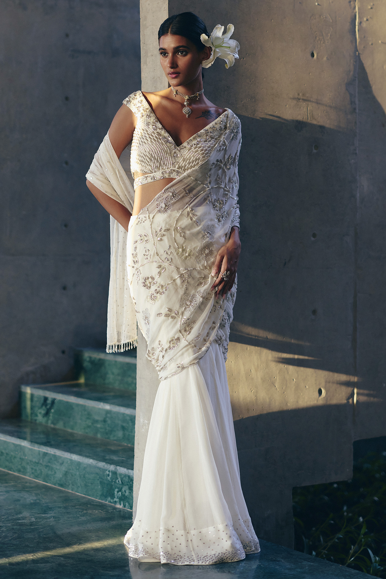 White Georgette Hand Embroidered Reception Saree Set by Label Nimbus at Pernia's Pop Up Shop