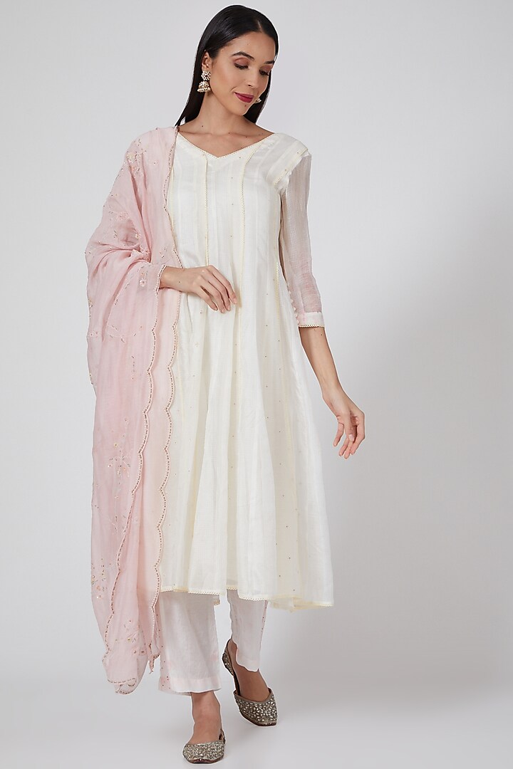 White & Pink Kurta Set by Label Nimbus