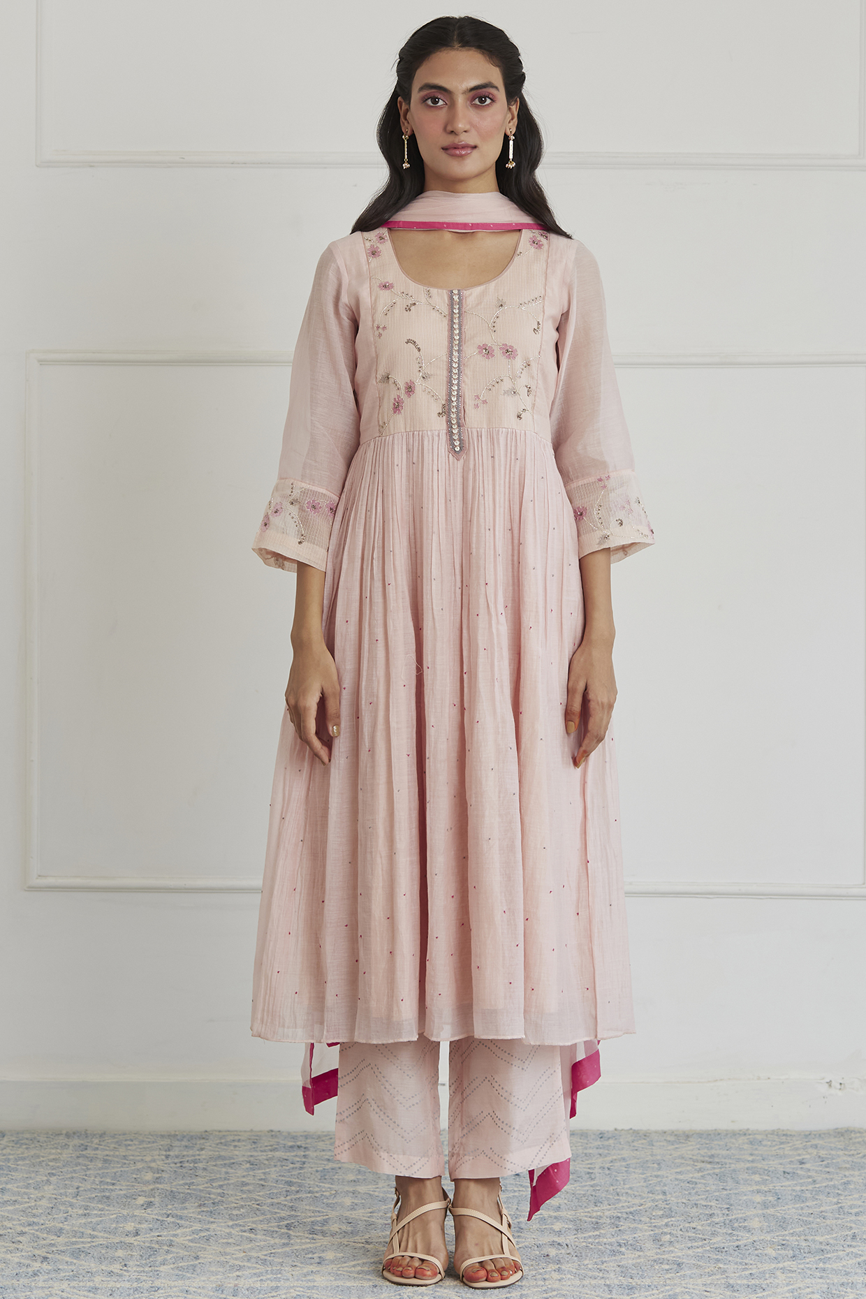 Rose Pink Embroidered Kurta Set by Label Nimbus at Pernia's Pop Up Shop