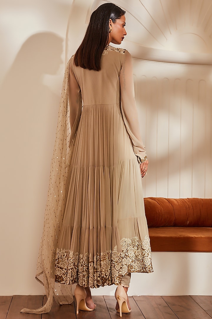 Off White Bridal Anarkali Set In Viscose Georgette by Nikita Mhaisalkar at Pernia's Pop Up Shop