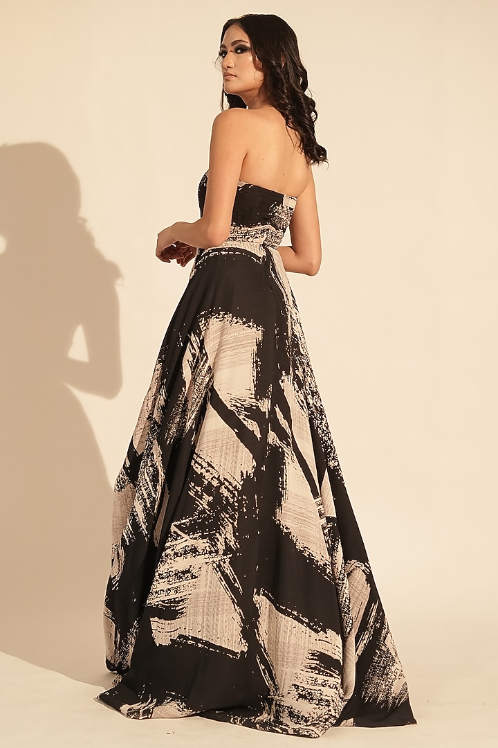 Black & White Georgette Printed Wedding Gown by Nikita Mhaisalkar at Pernia's Pop Up Shop