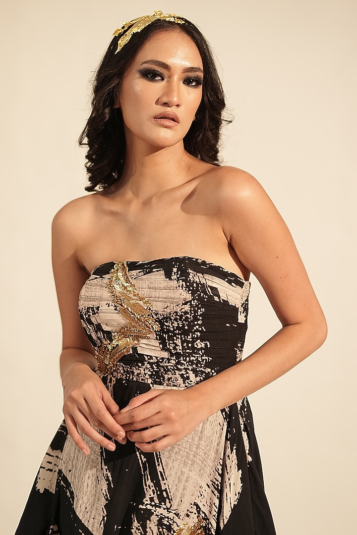 Black & White Georgette Printed Wedding Gown by Nikita Mhaisalkar at Pernia's Pop Up Shop