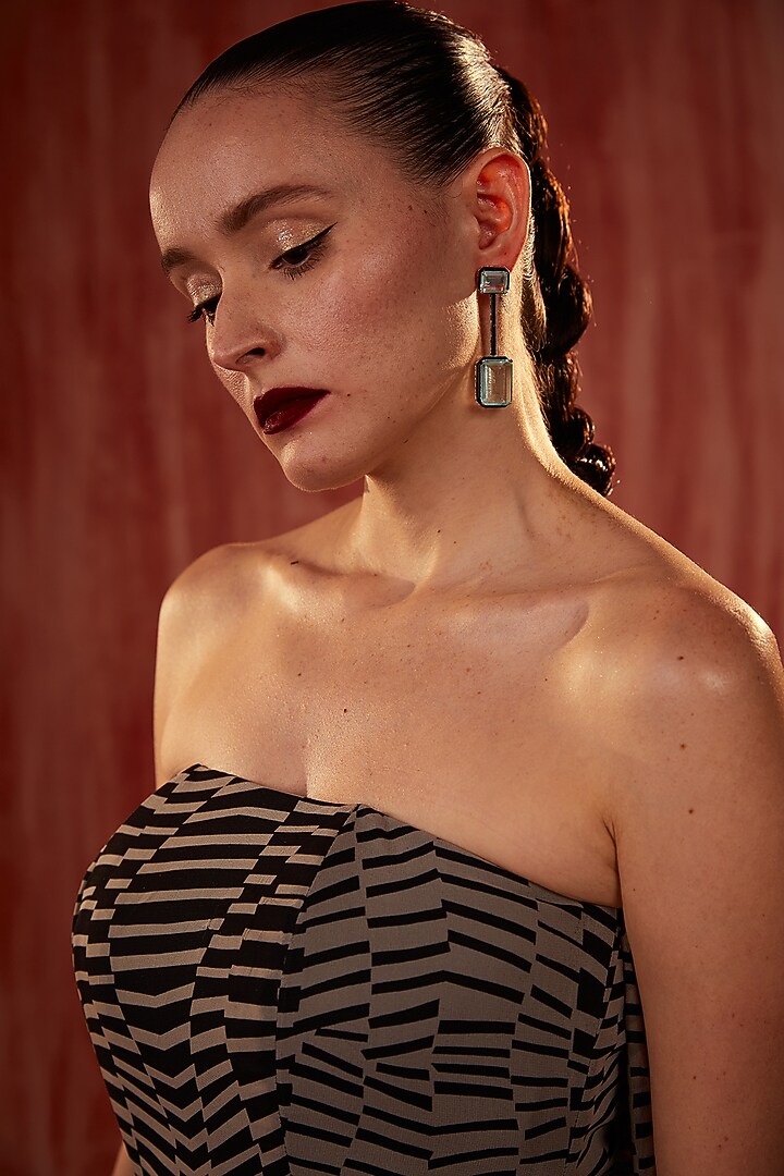 Black & White Georgette Digital Printed Crop Top by Nikita Mhaisalkar at Pernia's Pop Up Shop