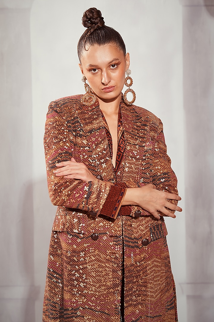 Orange Sheeted Pure Georgette Digital Printed Trench Coat Set by Nikita Mhaisalkar at Pernia's Pop Up Shop