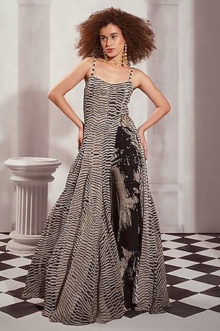 Shop Flared Maxi Dresses for Women Online from India's Luxury Designers 2026 Shop Flared Maxi Dresses for Women Online from India's Luxury Designers 2026