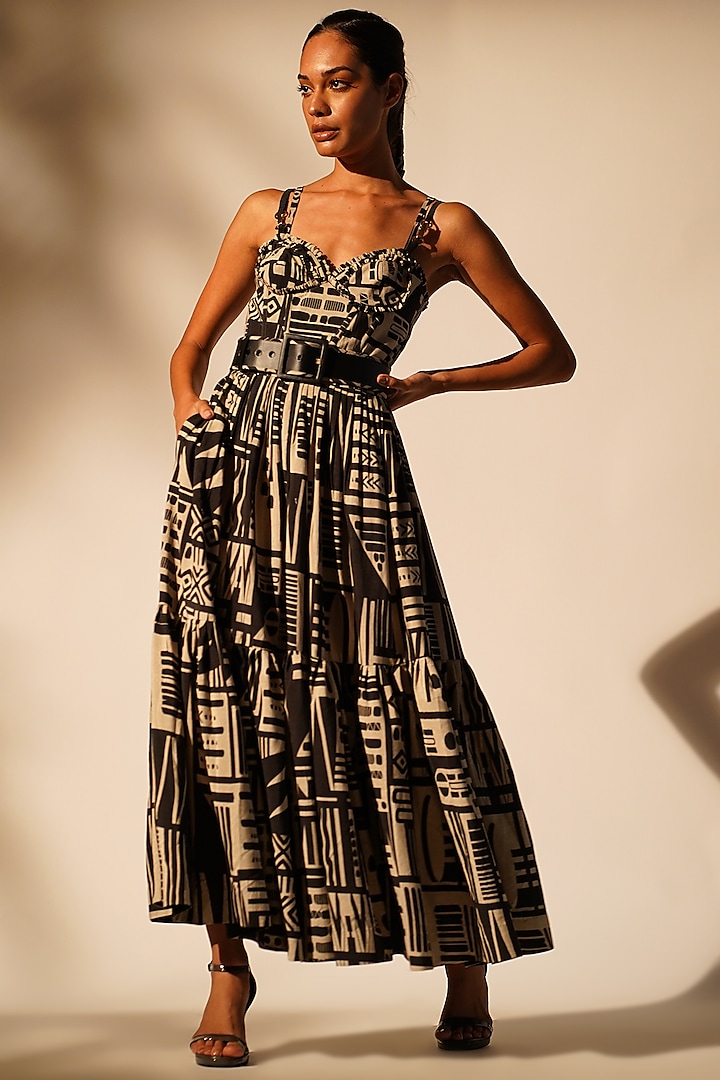 Black & White Mul Silk Abstract Printed Dress by Nikita Mhaisalkar at Pernia's Pop Up Shop