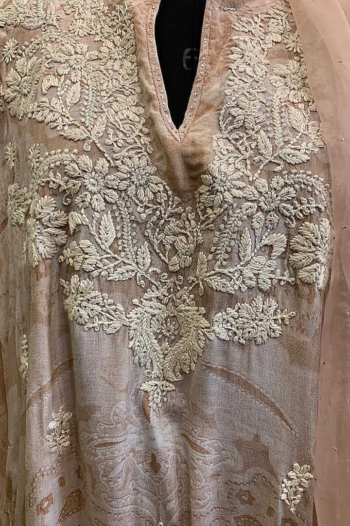 Blush Pink Printed & Embroidered Kurta Set by Nikita Mhaisalkar at Pernia's Pop Up Shop