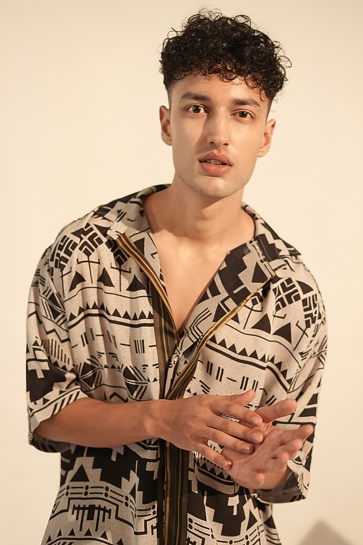 Black & White Georgette Printed Co-Ord Set by Nikita Mhaisalkar Men at Pernia's Pop Up Shop