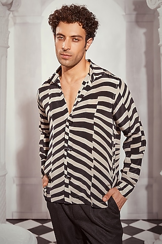 Black & White Silk Crepe Printed Shirt by Nikita Mhaisalkar Men