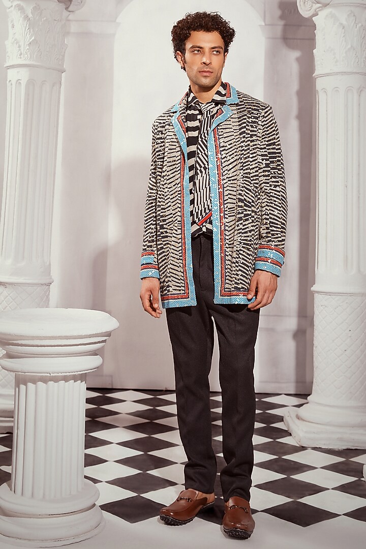 Black & White Double Georgette Printed Tie by Nikita Mhaisalkar Men at Pernia's Pop Up Shop