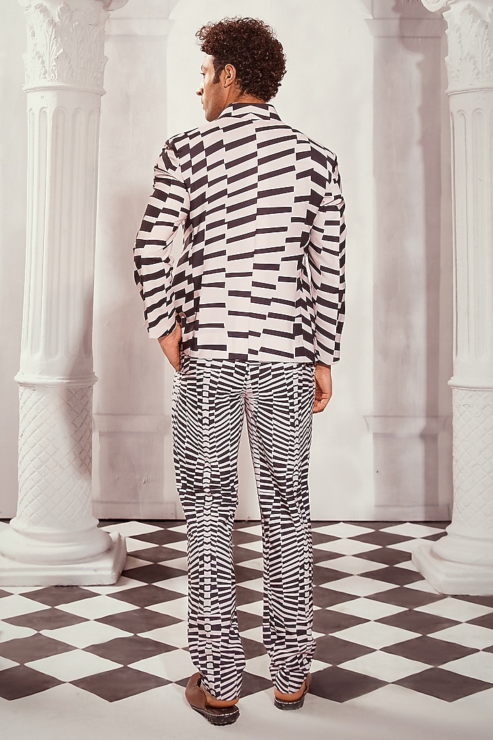 Black & White Double Georgette Printed Coat by Nikita Mhaisalkar Men at Pernia's Pop Up Shop