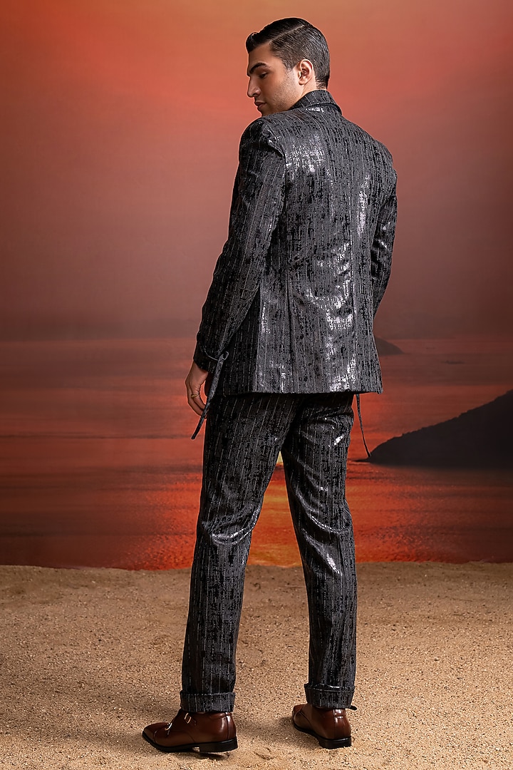 Charcoal Suiting Blazer Set by Nikita Mhaisalkar Men at Pernia's Pop Up Shop