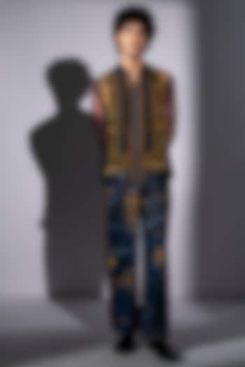 Purple Georgette Printed Co-Ord Set by Nikita Mhaisalkar Men at Pernia's Pop Up Shop